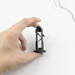 Hot 3 par gångjärnsbultar gångjärnstappar för soptunnalock för att passa 240/120/100/60l utomhussoptunnor, 65mm X 18mm, svart plast_kvalitetsgåva