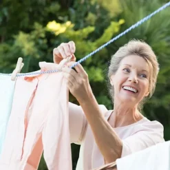 Hot 12 st Kraftiga Tvättklämmor Klädnypor Stolklämmor Handdukshållare Vindtäta Klädnypor för Solstol 3 Färger