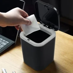 Outlet 1 st Svart Liten Soptunna i Plast, Mini Soptunna för Skrivbord
