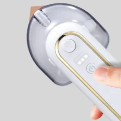 Outlet 1 x mini vit sladdlös resejärn, 360 graders järn, USB