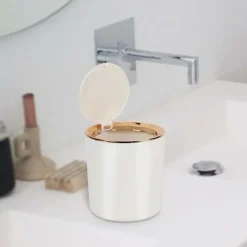 New Bordssopbehållare med lock, Mini plastsoppur, Liten soppur för kök, sovrum, badrum, kontor, 14,3x15cm (svart) Svart