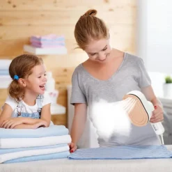 Hot Bärbar Handhållen Ångare 1000W 20S Snabb Uppvärmning Rese Klädångare med Våt och Torr Strykfunktion Vikbar Mini Klädångare Vit