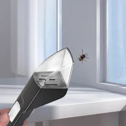 Clearance Bärbar Insektsfångare med Visare Transparent Kontaktlös Flugfångare Skopa Klämma Barn Naturleksaker Bi Black