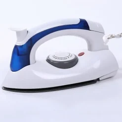 Clearance Bärbart Mini Ångstrykjärn Handhållet Strykjärn Non-Stick Sula Liten Apparat för Hemresa och Affärer