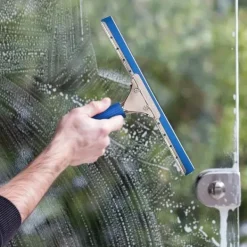 Hot Fönsterrengöringsset Skrapa och Mikrofiber Fönsterputsare - Bilrengöringsset - 2-i-1 Kombinerad Fläckfri Glasskrubber och Gummiblad