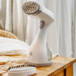Best High Power Fast Heating Garment Steamer