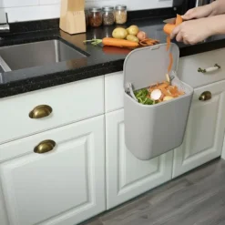 Hot Northix Hängande köksavfallsbehållare, 9 l, gångjärnsförsett lock