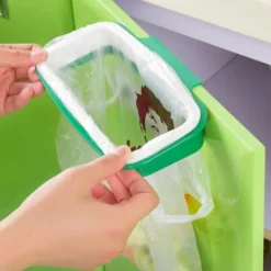 Discount Hängande kökskassett för soppåsar; Hängande soptunna i plast - 22cm*10.2cm