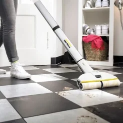 Clearance KARCHER EWM 2 - Trådlös el-mopp - Gör det möjligt att rengöra upp till 60 m² - För alla typer av hårda golv Gul Svart, Vit, Gul