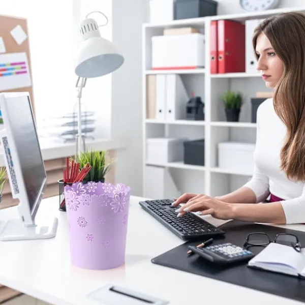 New (Lila, Mini) Mini Papperskorg 4 Liter Liten Lila Soptunna Kontor Plast Soptunna för Badrum, Sminkbord, Skrivbord, Kontor eller Barnrum