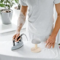 Outlet unbranded Liten trästrykbräda för hatt, pall och form - perfekt för bh-strykning