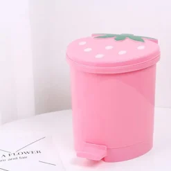 Clearance Mini soptunna för skrivbord med svänglock, söt rosa jordgubbe, mini bänksoptunnor för skrivbord, bil, kontor, kök