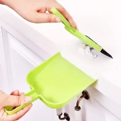 Hot GIFT OF G Multifunktionell Mini Sopskyffel och Borstset, små Rengöringsverktyg, kvast, portabel Sopskyffel, blå