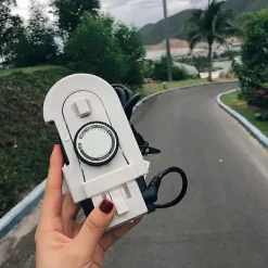 Sale ATELA Portabelt Mini hopfällbart strykjärn Elektriskt hopfällbart strykjärn med dubbla spänningar Dammtätt kompakt litet för resan Skolan Hemmet