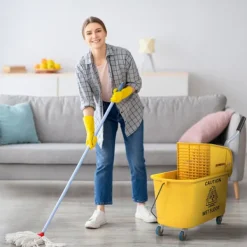 Hot Northio Rengöringsvagn med hjul, 20L Kapacitet, Gul