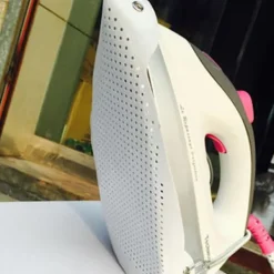 Hot Skydd för strykskosula skyddar ditt strykjärn länge, vit, en storlek