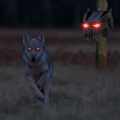 Outlet INF Solcellsdriven Blinkande Djuravskräckare (2-Pack) - Håll Skadedjur Borta med Solenergi