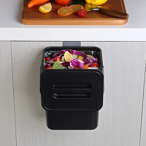 Best (Svart) Hängande liten soptunna med förseglad lock under diskho, 1,3 gallon monterbar kompostbehållare. Ingen O