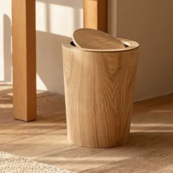 New Träavfallskorg med svänglock Rund soptunna Köksavfallskorg för hotell Träavfallskorg