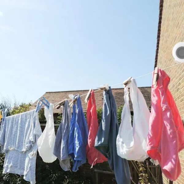 Online Utdragbar tvättlina för utomhusbruk, 13 m utdragbar väggmonterad torkställning med 2 tvättlinor