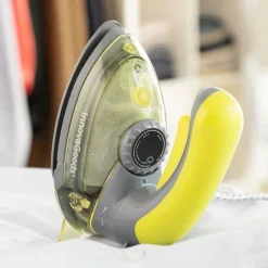 Online InnovaGoods Vertikalt och horisontellt mini-ångstrykjärn 2-i-1 Velyron 800 W