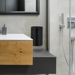 Online Northio Vägghängd kosmetikabehållare 5 liter