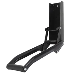 Online Väggmonterad metallburkpress Mjukt handtag Halkfri matta Enkel krossning Ölburkpress Svart