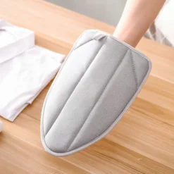 Best Värmebeständig strykhandske med platsbesparande dyna för hem och resa